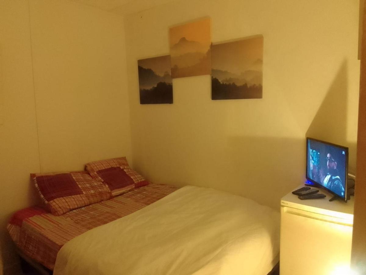 Simple Colocation Rooms Garges-lès-Gonesse Dış mekan fotoğraf